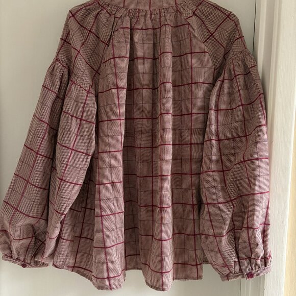 Puff Sleeve Button Up Blouse - Picture 3 of 4